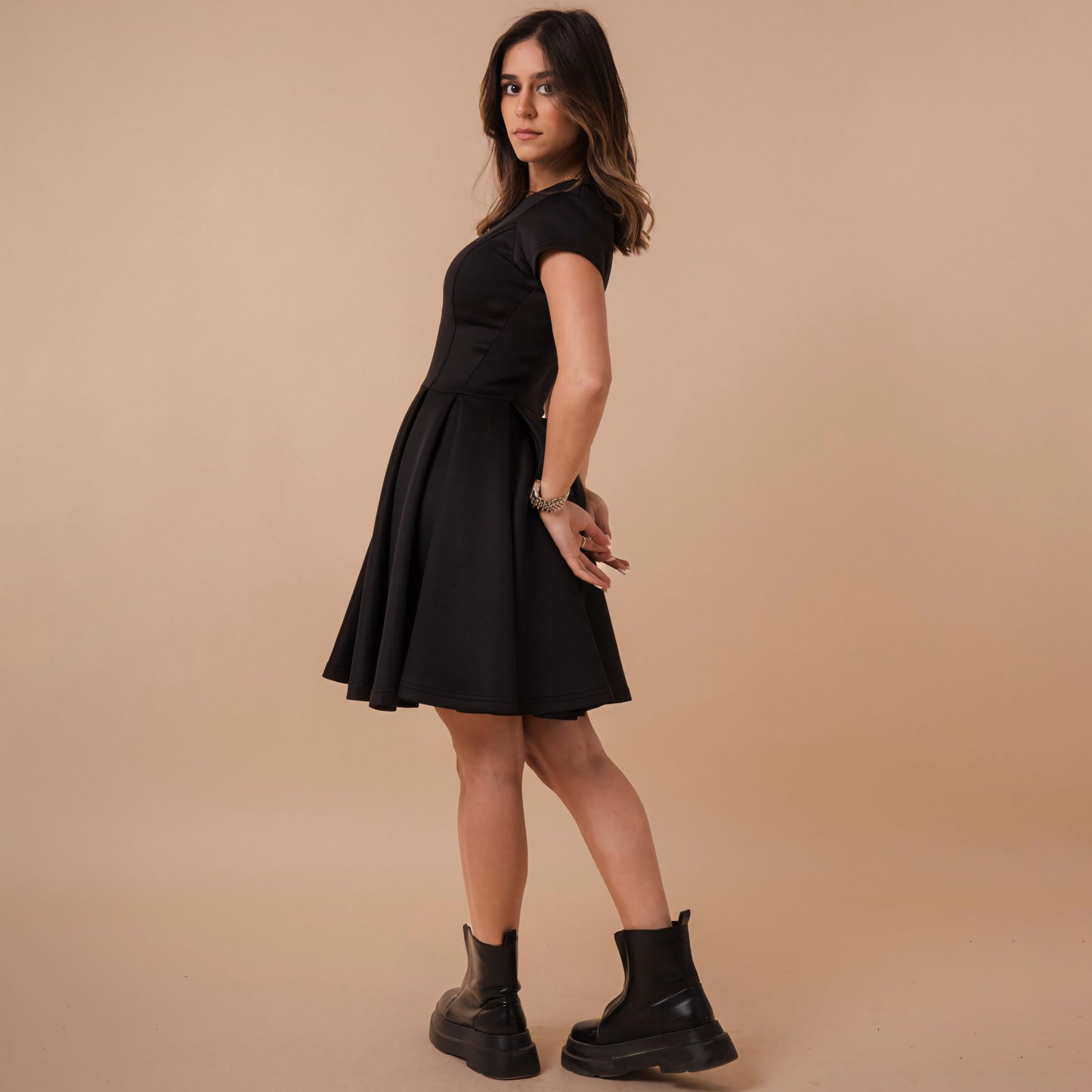 Short Sleeve Above Knee Flare Dress