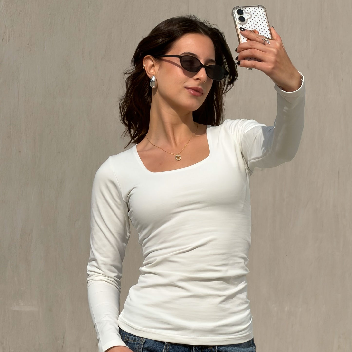 بلوزة بأكمام طويلة ورقبة مربعة (A85)