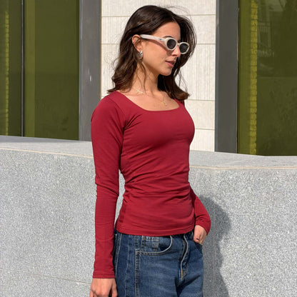 بلوزة بأكمام طويلة ورقبة مربعة (A85)