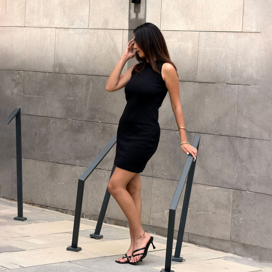 Over Knee Sleeveless Body-con Dress